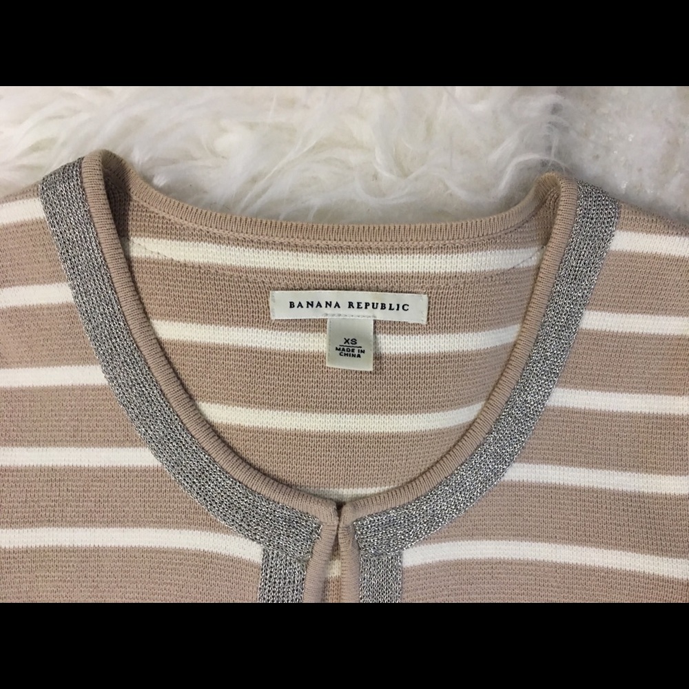 Cardigan - Picture 2 of 5